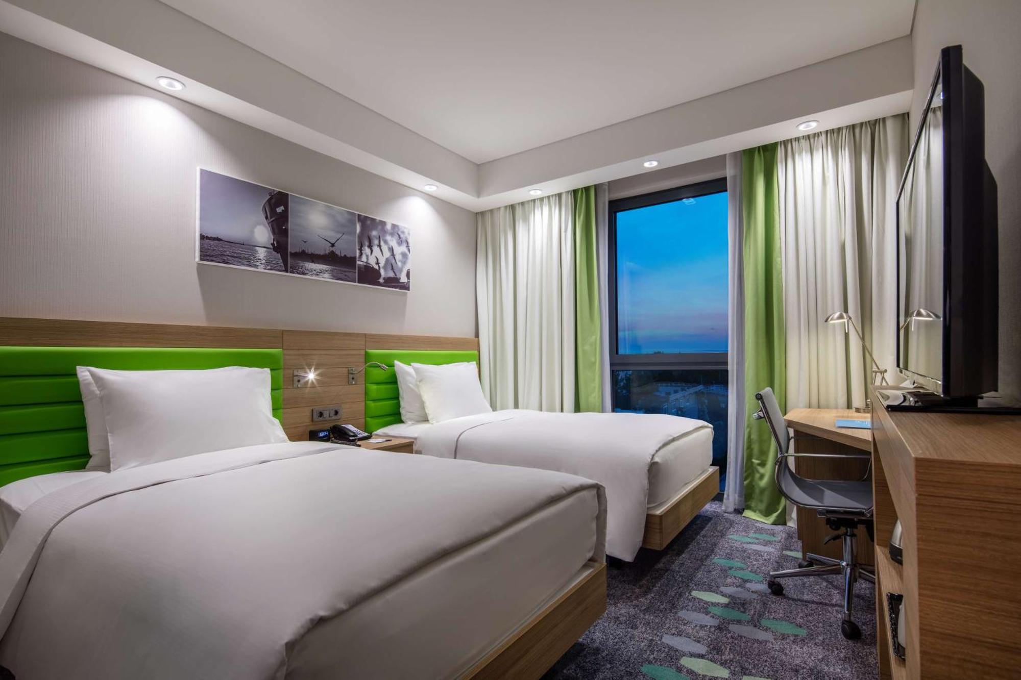 Hotel Hampton By Hilton Zeytinburnu Istanboel